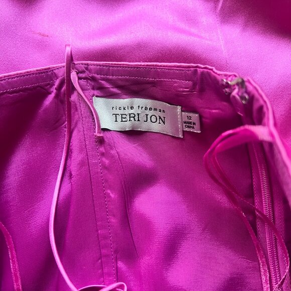 100% Silk Rickie Freeman Teri Jon size 12 Pink Fuchsia Spaghetti Strap Dress - Picture 3 of 16